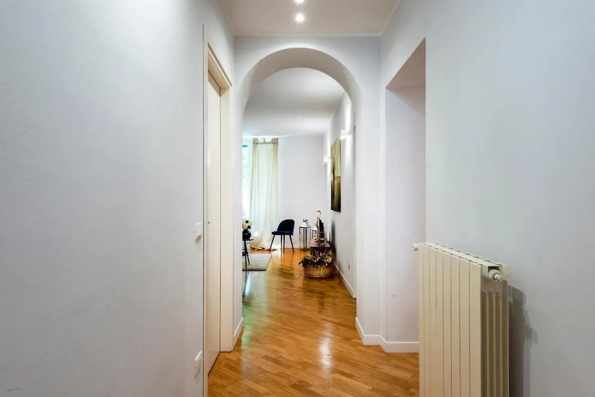 Luxury Design Apt In Brera District - B Home Milan Apartment